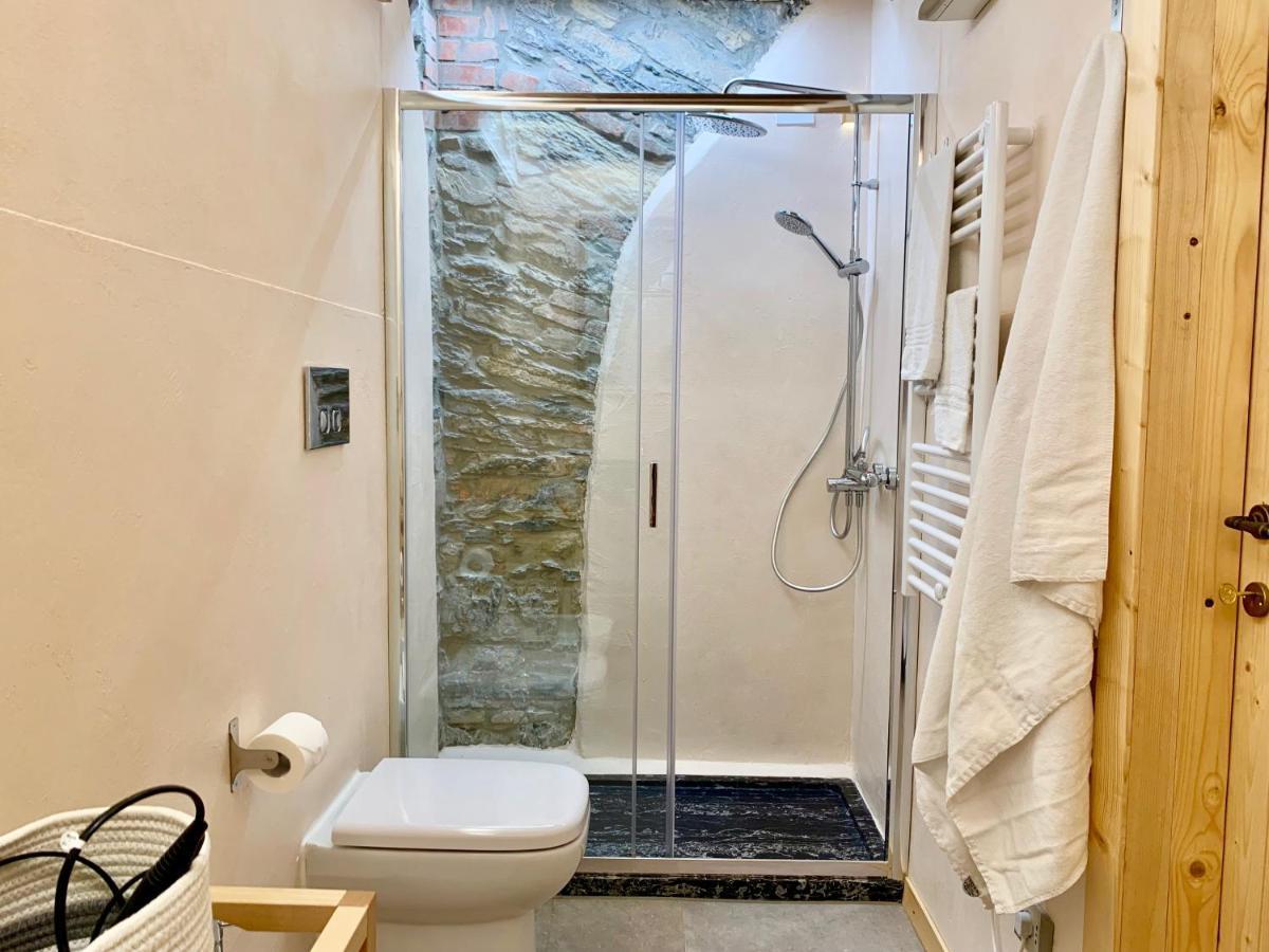 Rock & Wood - Apartment & Room La Spezia Exterior photo