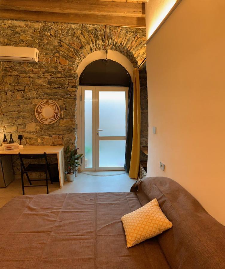 Rock & Wood - Apartment & Room La Spezia Exterior photo